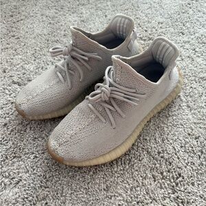 Yeezy 350 V2 Sesame
